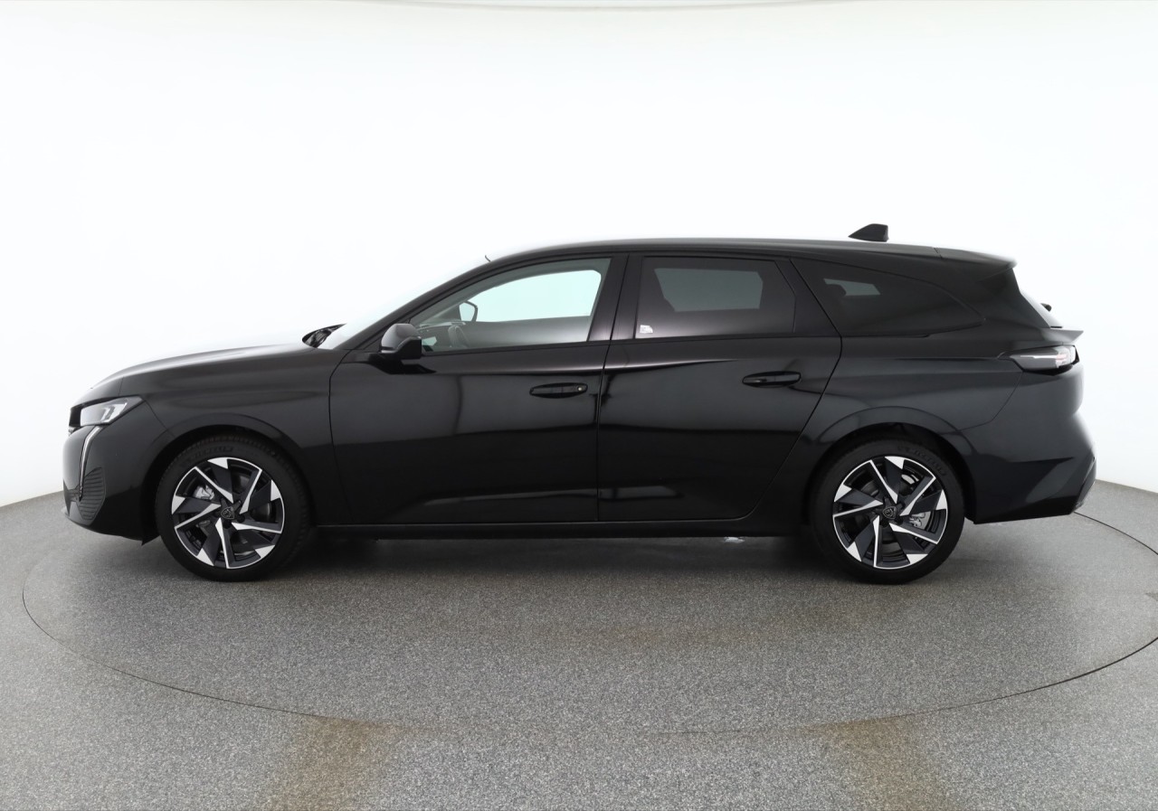 Peugeot 308 SW 1.2 Hybrid 145 Aut.