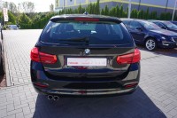 BMW 320 320d Touring Advantage Aut.