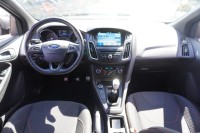 Ford Focus 1.0 EB ST Line