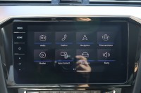 VW Passat Variant 2.0 TDI R-Line 4Motion