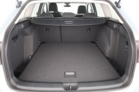 VW Golf VIII Variant 1.5eTSI DSG