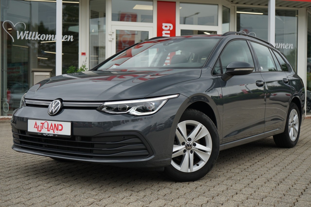VW Golf VIII Variant Life eTSI
