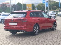 VW Golf Variant R-Line 1.5 eTSI DSG