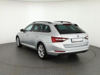 Skoda Superb Combi 2.0 TDI DSG