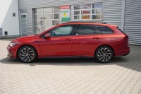 VW Golf VIII 1.5 eTSI R-Line DSG