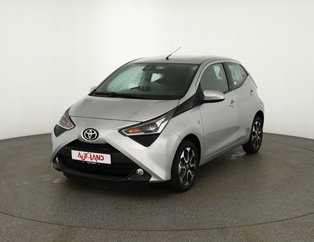 Toyota Aygo AYGO 1.0 x-play Team D