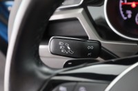 VW Touran 2.0 TDI DSG IQ-Drive