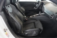 Audi TT Roadster 40 2.0 TFSI S-LINE