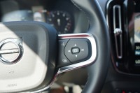 Volvo XC 40 T3 2WD Momentum Pro