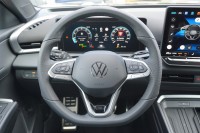 VW T-Roc R-Line 1.5 eTSI DSG n.Modell