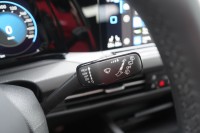 VW Golf VIII 2.0 GTI DSG