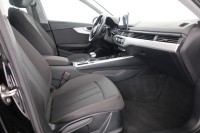 Audi A4 Avant 30 TDI S-Tronic