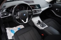 BMW 318 i Touring Aut.