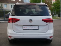 VW Touran 1.8 Highline BMT/Start-Stopp