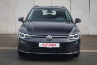 VW Golf VIII Variant 1.5 eTSI DSG