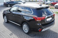 Mitsubishi Outlander 2.4Hybrid Basis 4WD