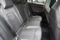 VW Golf VIII Variant R-Line eTSI