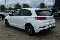Hyundai i30 1.5 Intro