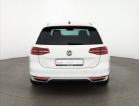 VW Passat Variant 1.5 TSI DSG R-Line