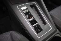 VW Golf VIII Variant 1.0 eTSI DSG