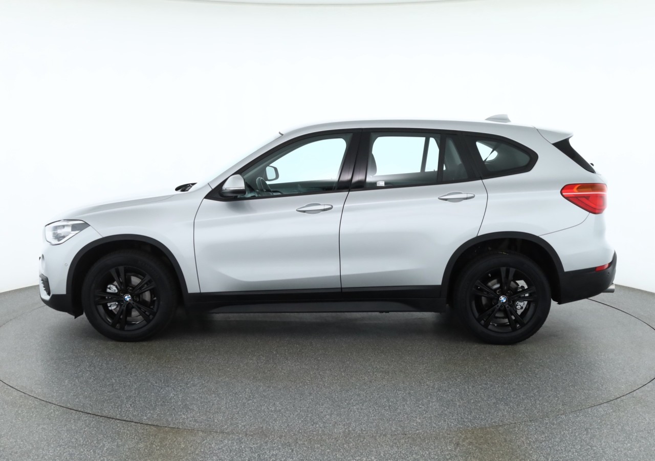 BMW X1 18i sDrive Advantage