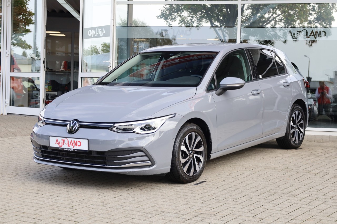 VW Golf VIII 1.5 TSI
