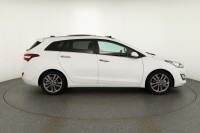 Hyundai i30 cw 1.6 T-GDI DCT Premium