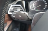 BMW 330 330e Advantage