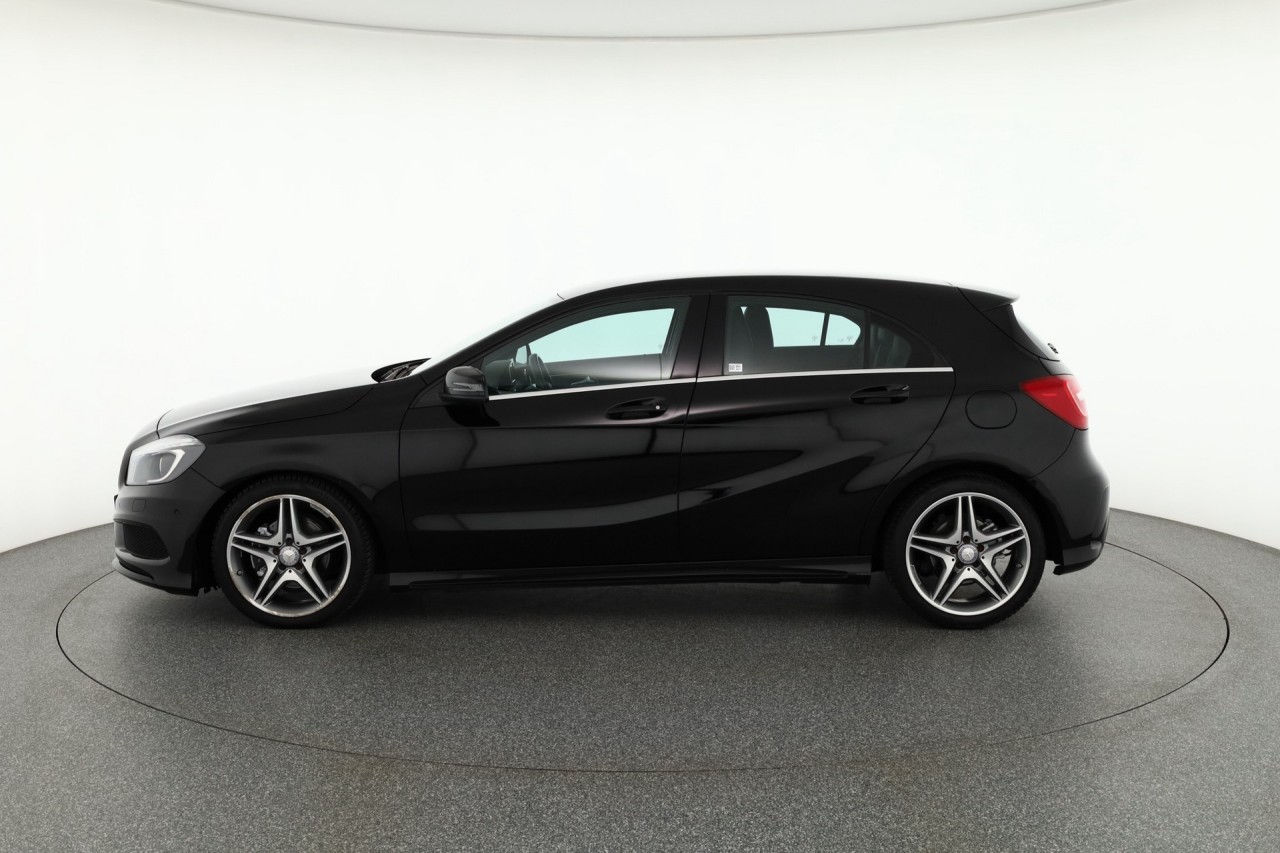 Mercedes-Benz A 180 A180 AMG Line