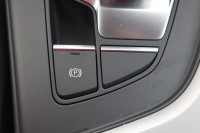 Audi A4 Quattro Avant 40 TDI quattro S line