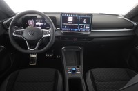 VW T-Roc R-Line 1.5 eTSI DSG n.Modell