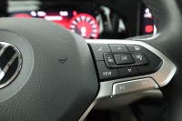 VW Golf VIII Variant 1.5 eTSI DSG Life