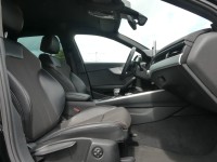 Audi A4 40 2.0 TFSI Avant S line