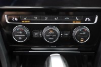 VW Golf VII Variant 1.5 TSI DSG R-Line