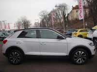 VW T-Roc 1.5 16V TSI Active Standhzg.