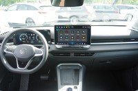 VW T-Roc 1.5 eTSI DSG n.Modell