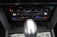 VW Passat Variant 2.0 TDI DSG R-Line