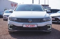 VW Passat Variant GTE