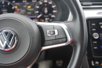 VW Passat Variant 1.8 TSI DSG R-Line