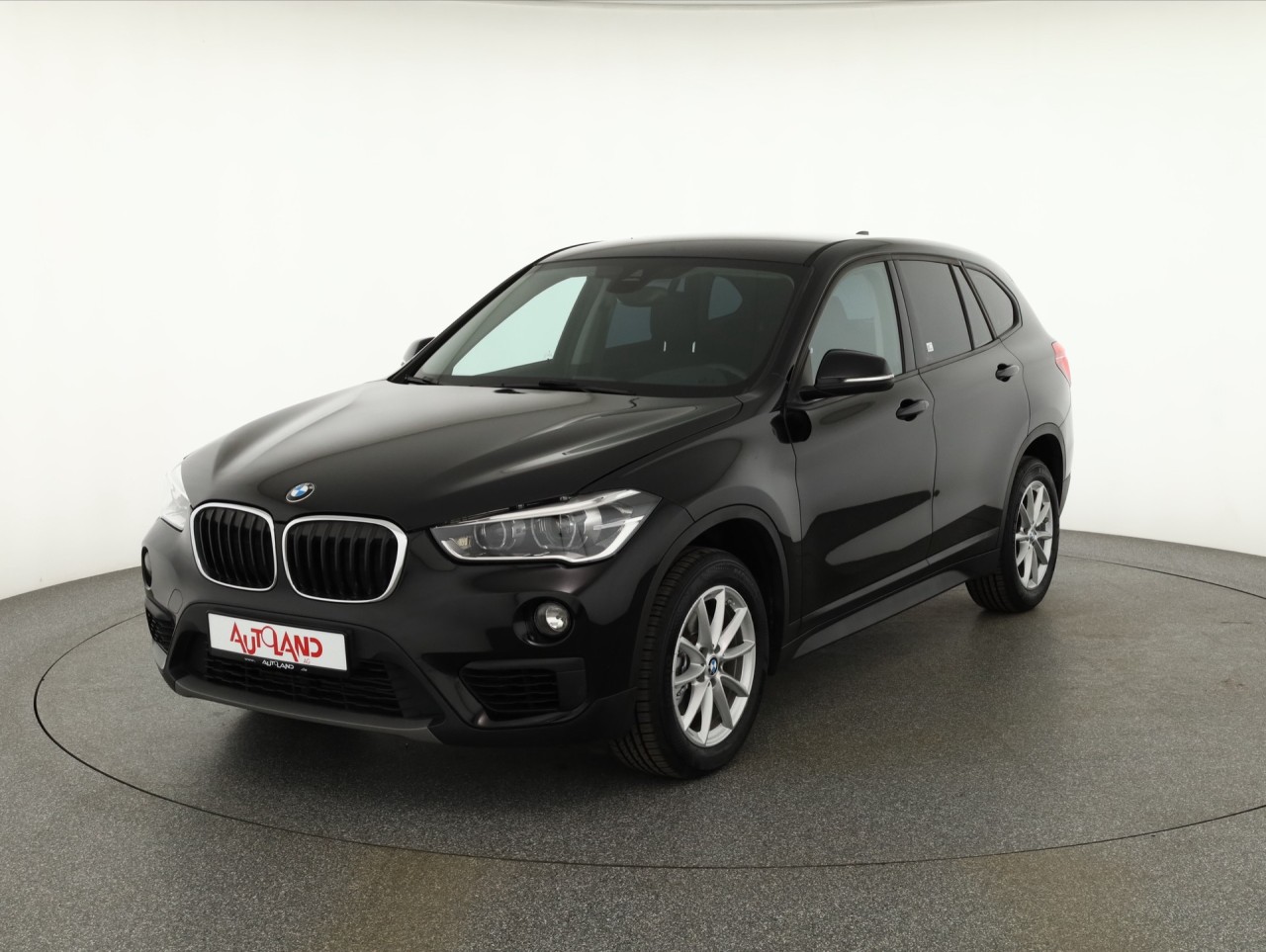 BMW X1 sDrive18 i Advantage
