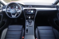 VW Passat Variant 2.0 TDI Elegance 4M