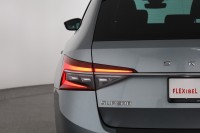 Skoda Superb Combi 2.0 TDI DSG Style