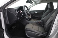 Mercedes-Benz CLA 180 Shooting Brake 