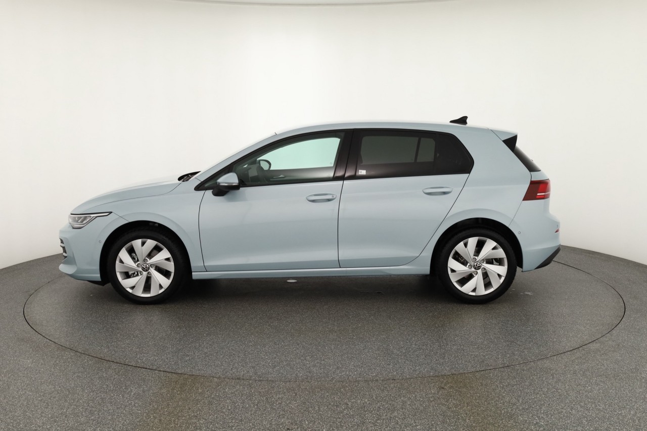 VW Golf VIII 1.5 eTSI DSG