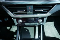 Skoda Kamiq 1.0 TSI Monte Carlo Pano