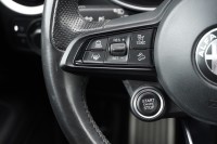 Alfa Romeo Stelvio 2.2