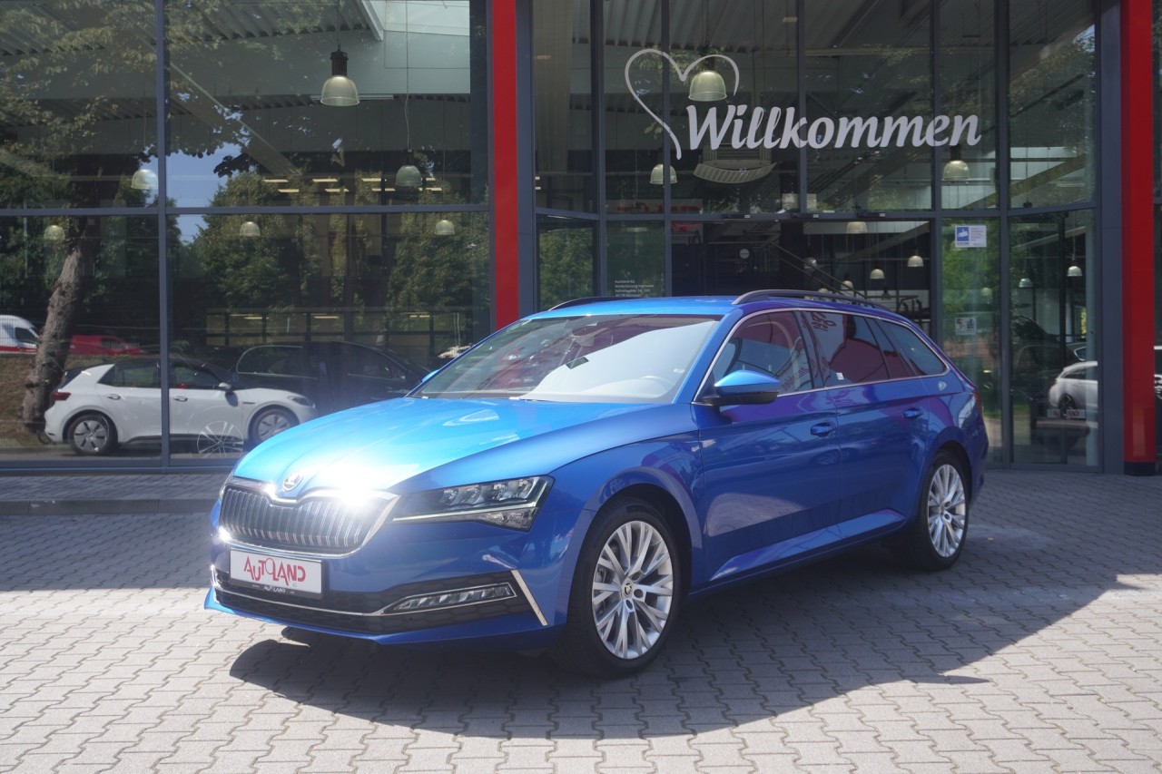 Skoda Superb Combi Sportline iV