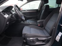 VW Passat Variant GTE