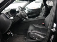 Volvo XC 60 XC60 2.0 R Design Expression Plug-In