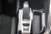 Peugeot 3008 1.2 12V e-THP Active